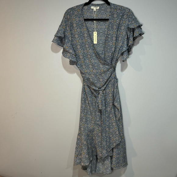 Max Studio Blue Floral Midi Wrap Tie Dress NWT - Picture 1 of 16